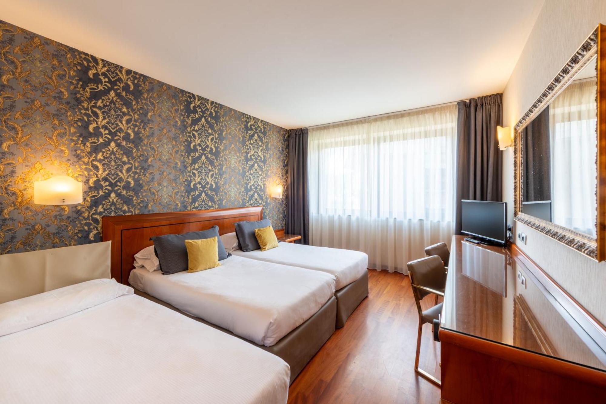 Superior Double Room Extra Bed