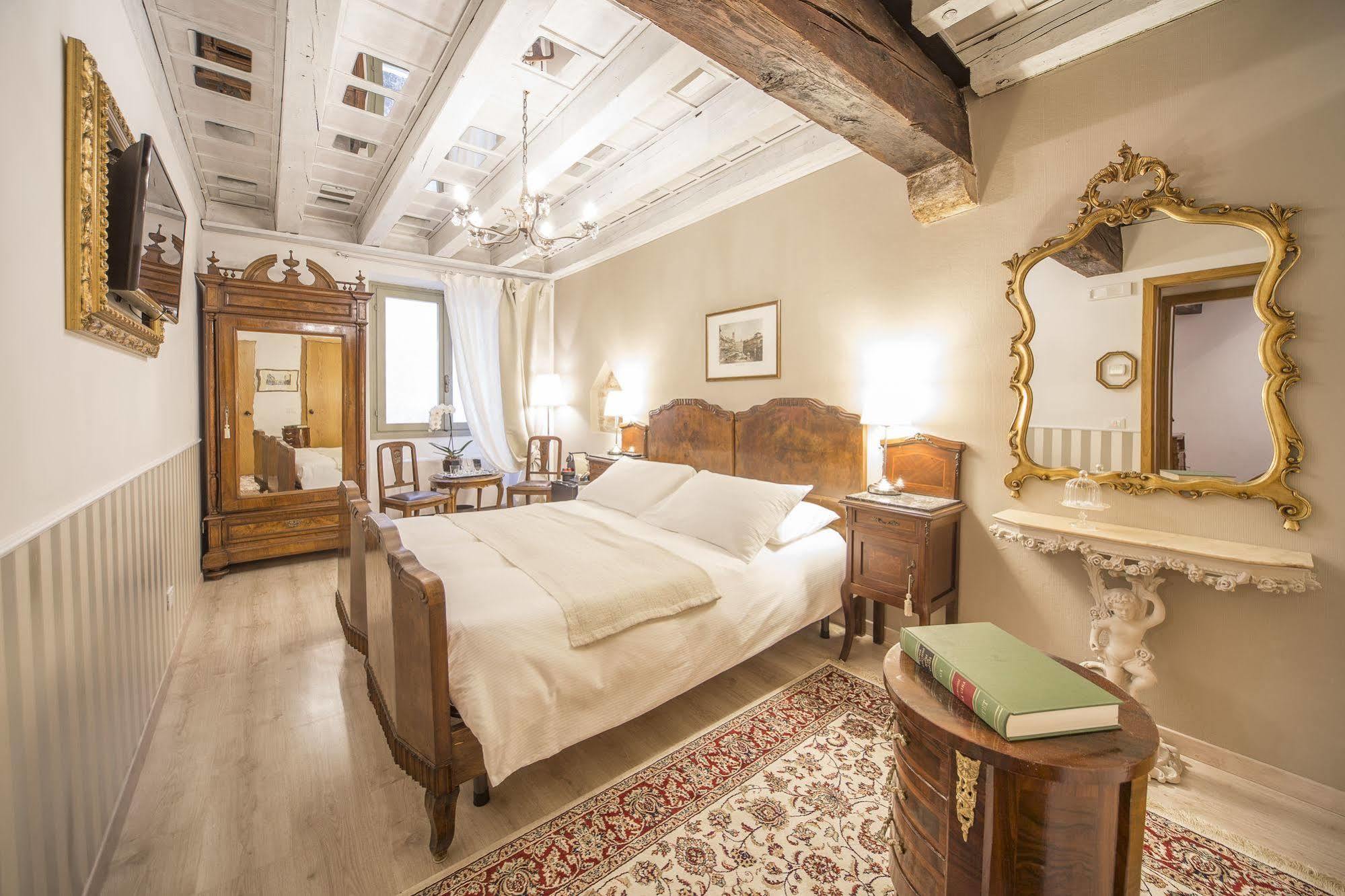 Deluxe Doppel-/Zweibettzimmer